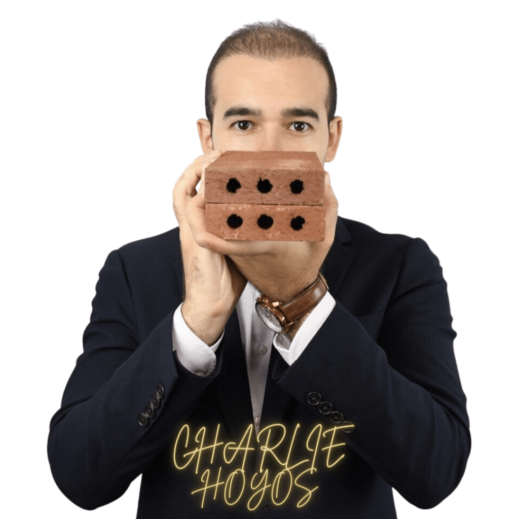 Charlie de Magnates del Ladrillo
