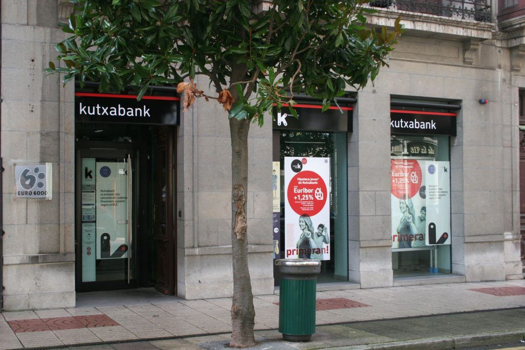 invertir en Kutxabank